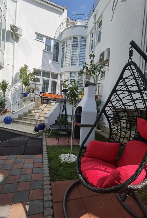 Fitness House With Garden Hotell Constanţa Exteriör bild